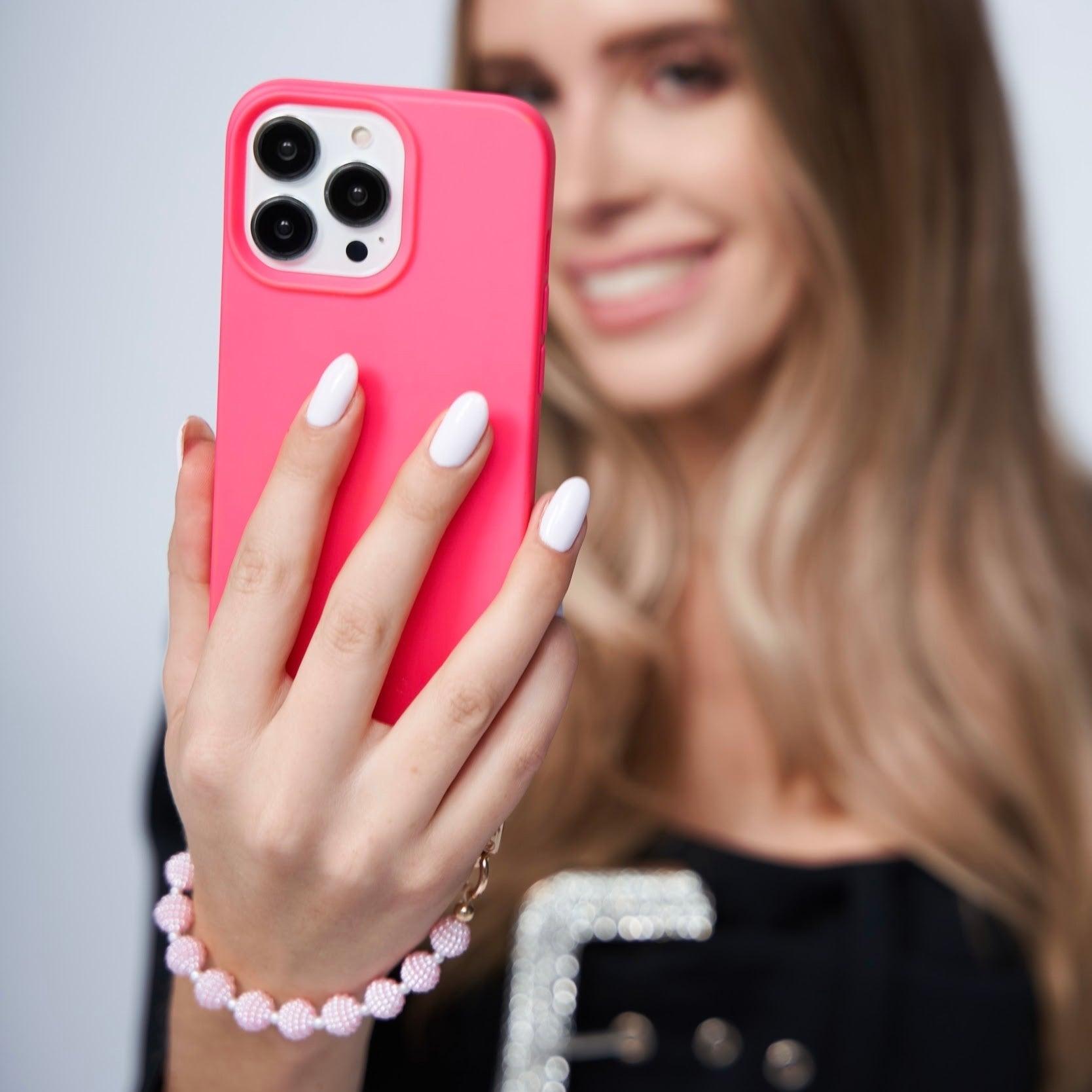 Berry Wristlet Bubblegum - Cordée Cases