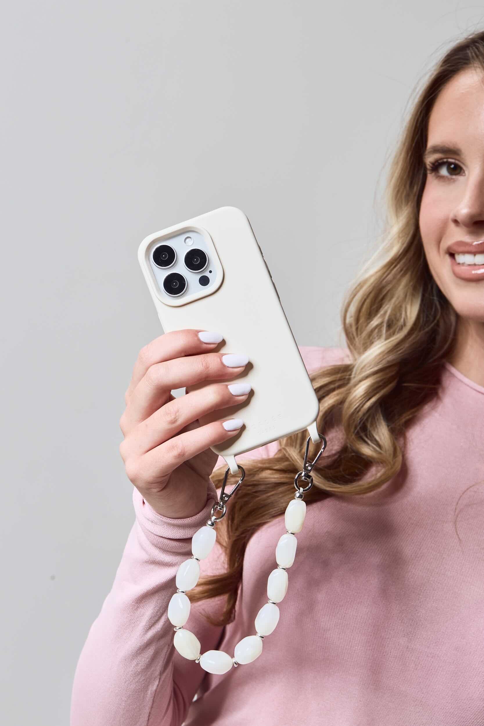 Aurelia Phone Chain Set Ivory