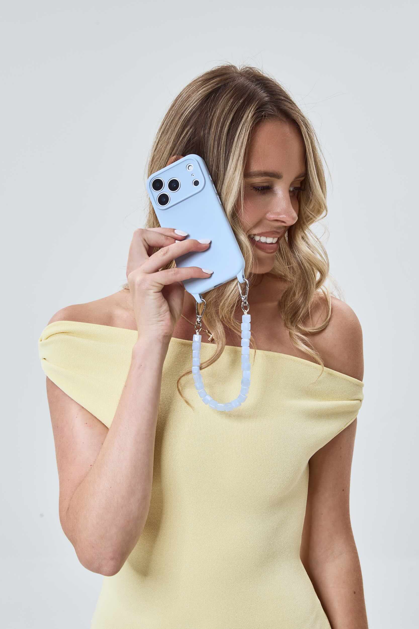 Elodie Phone Chain Glacier