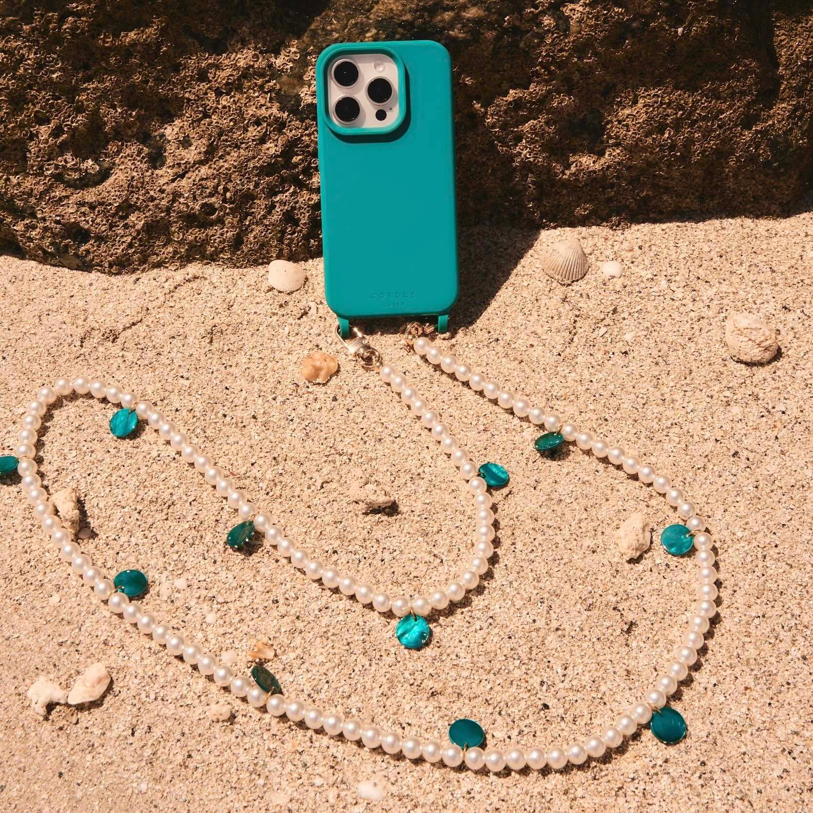Pearl of the Sea Phone Chain Set
