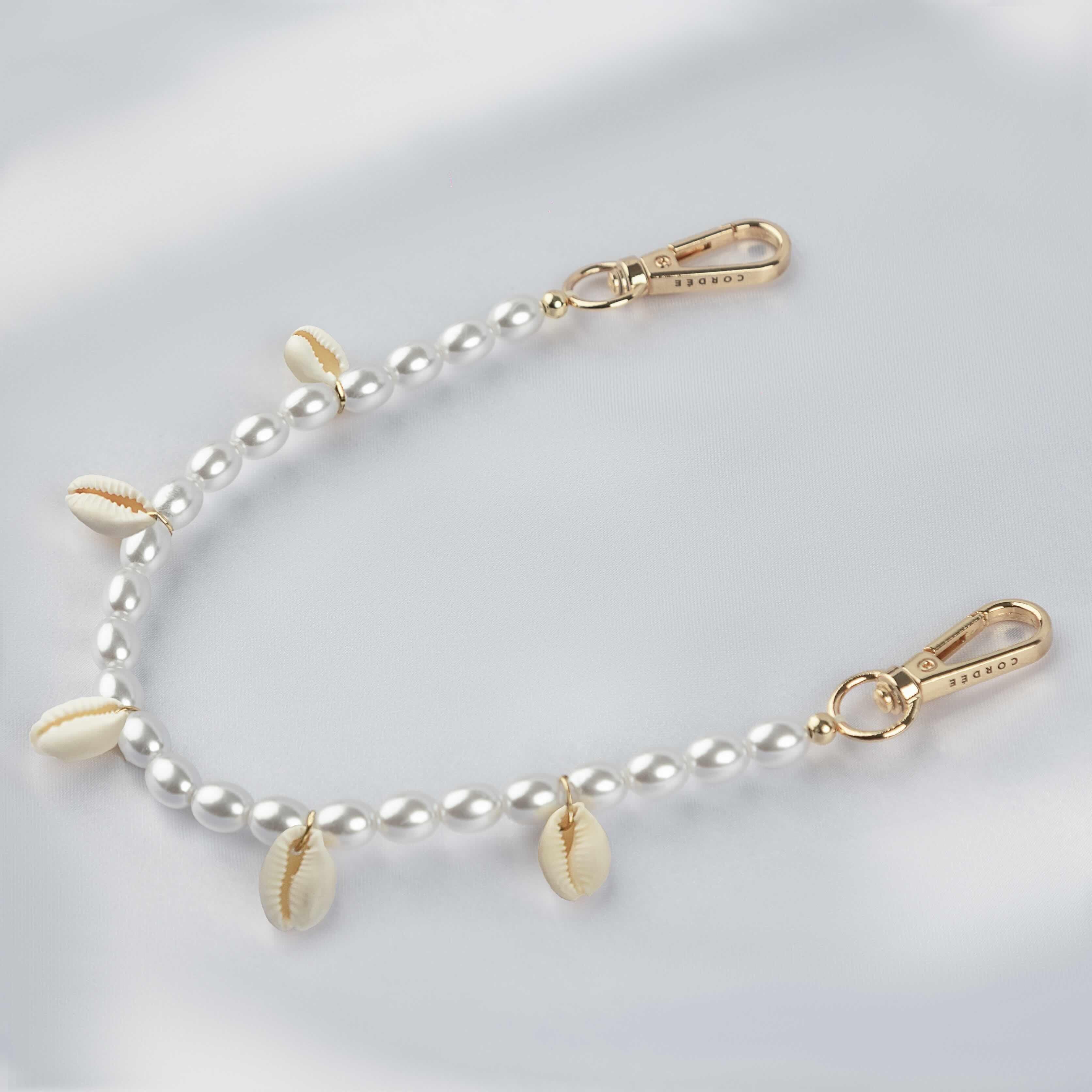 Pearl Paradise Phone Wristlet