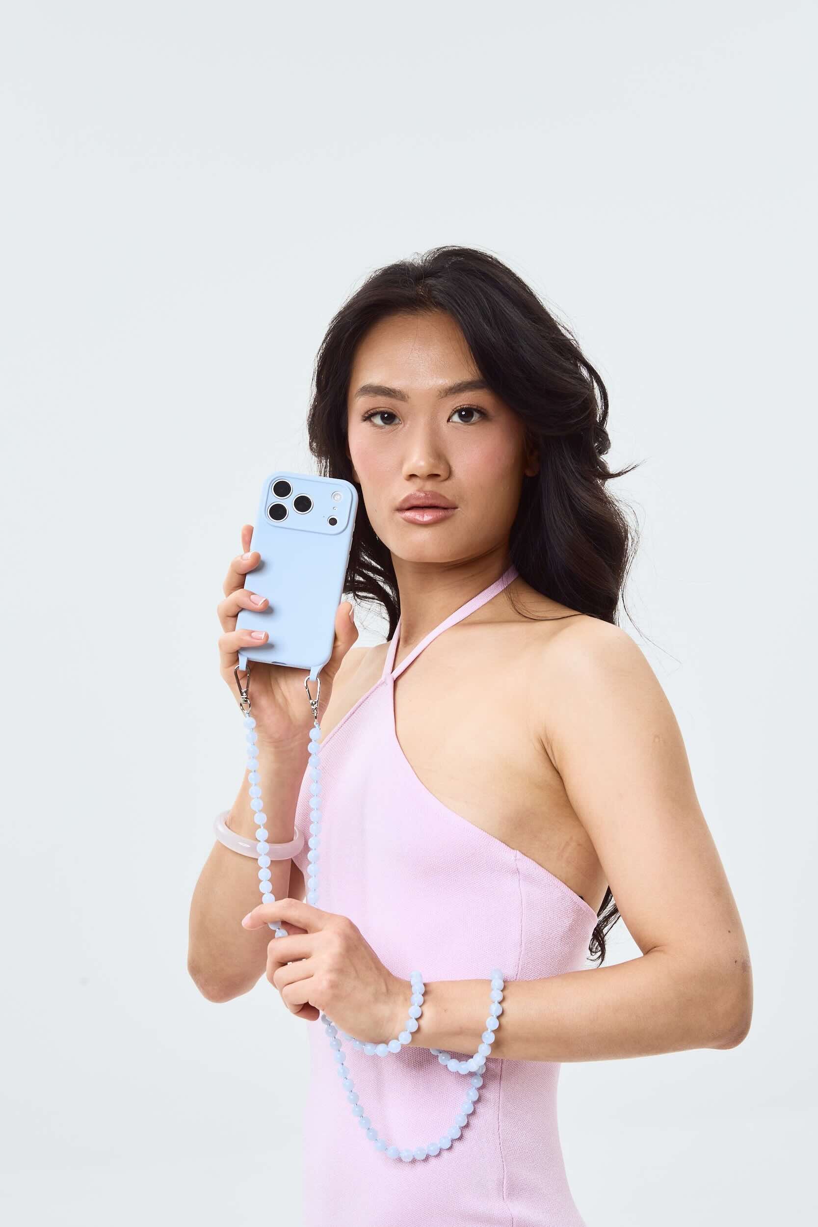Scarlett Phone Chain Glacier