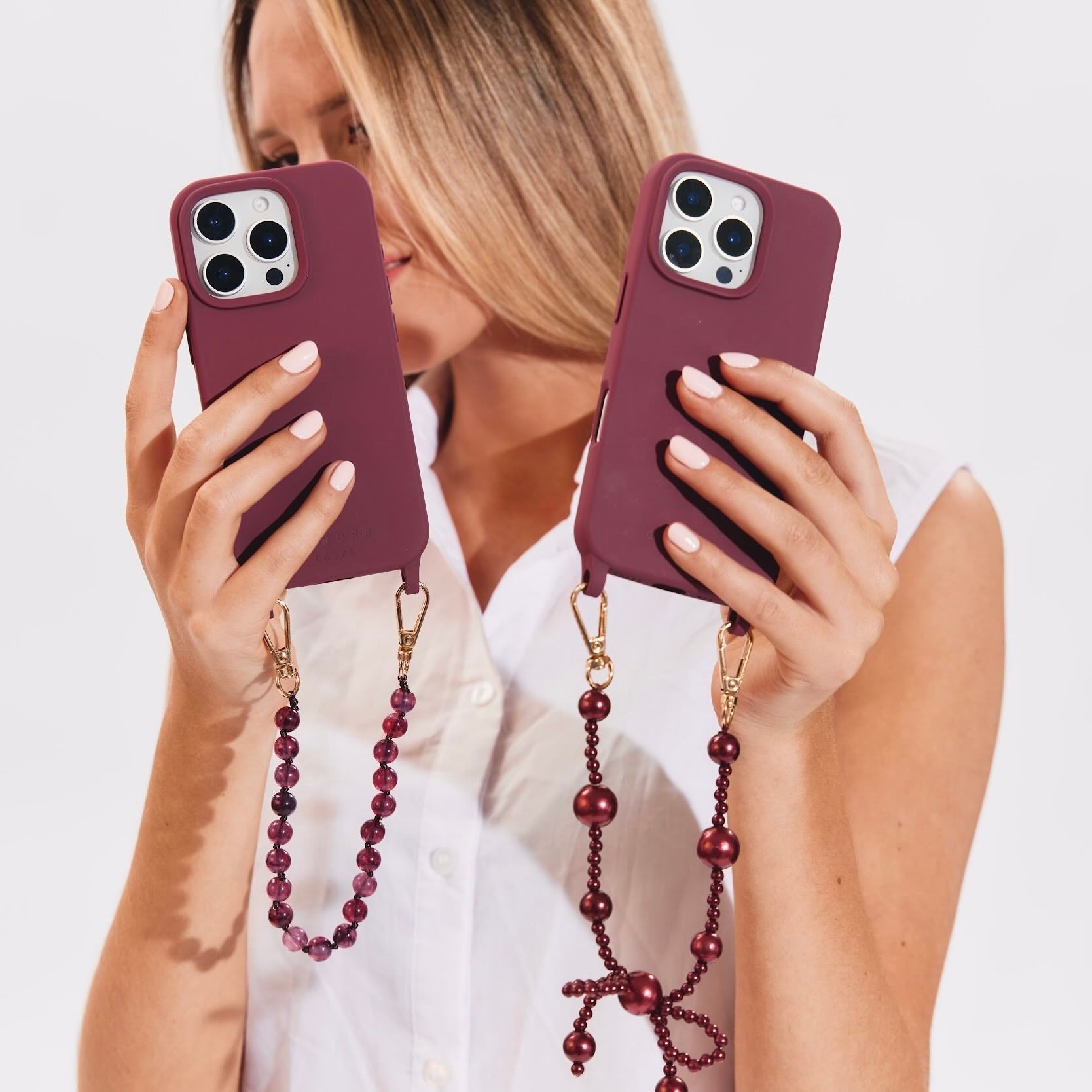 Scarlett Phone Wristlet Set