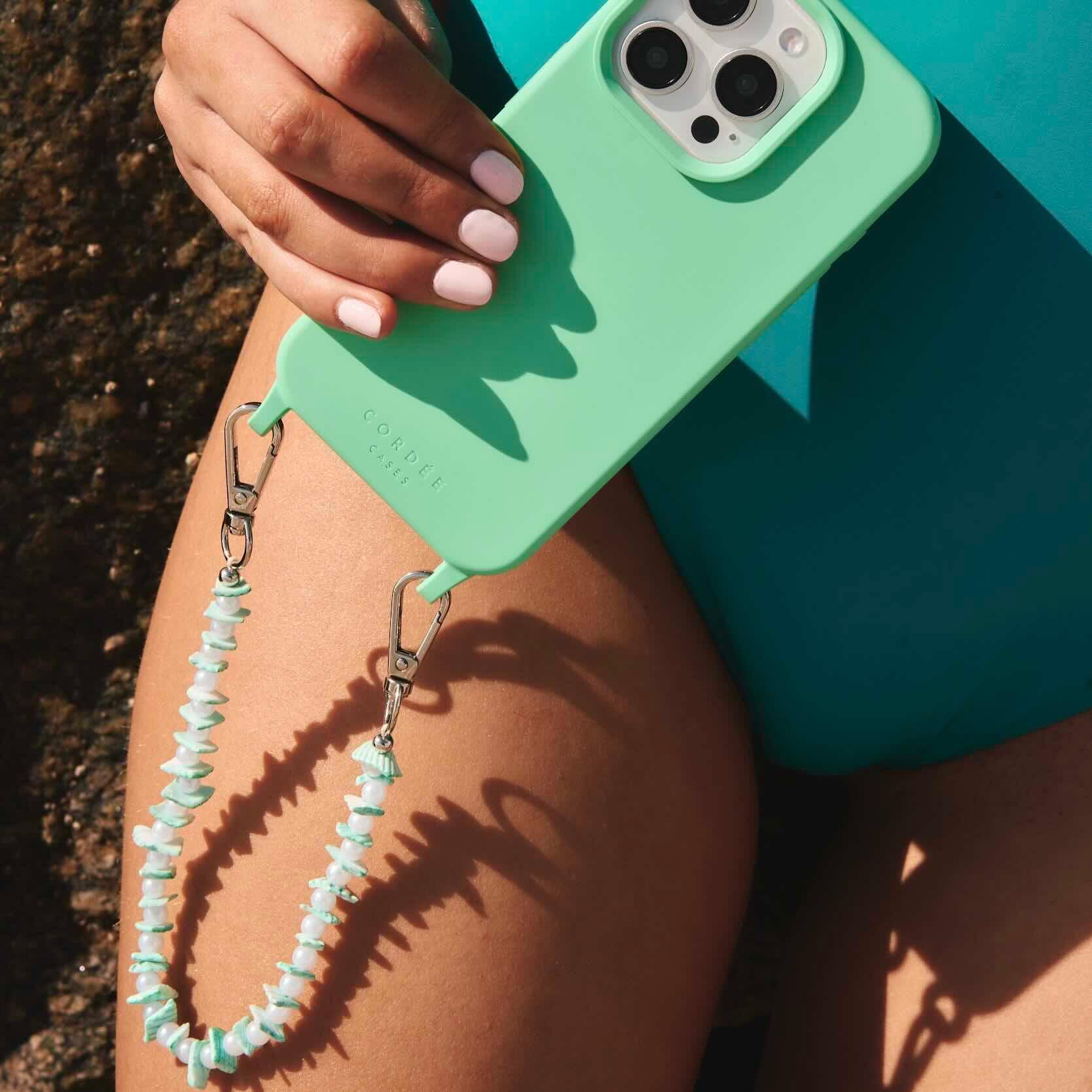 Seafoam Surf Phone Chain Set Cordée Cases