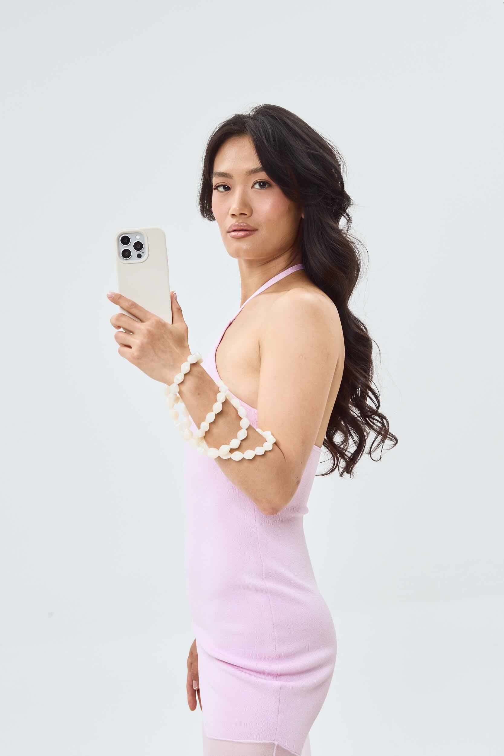 Valerie Phone Chain Ivory