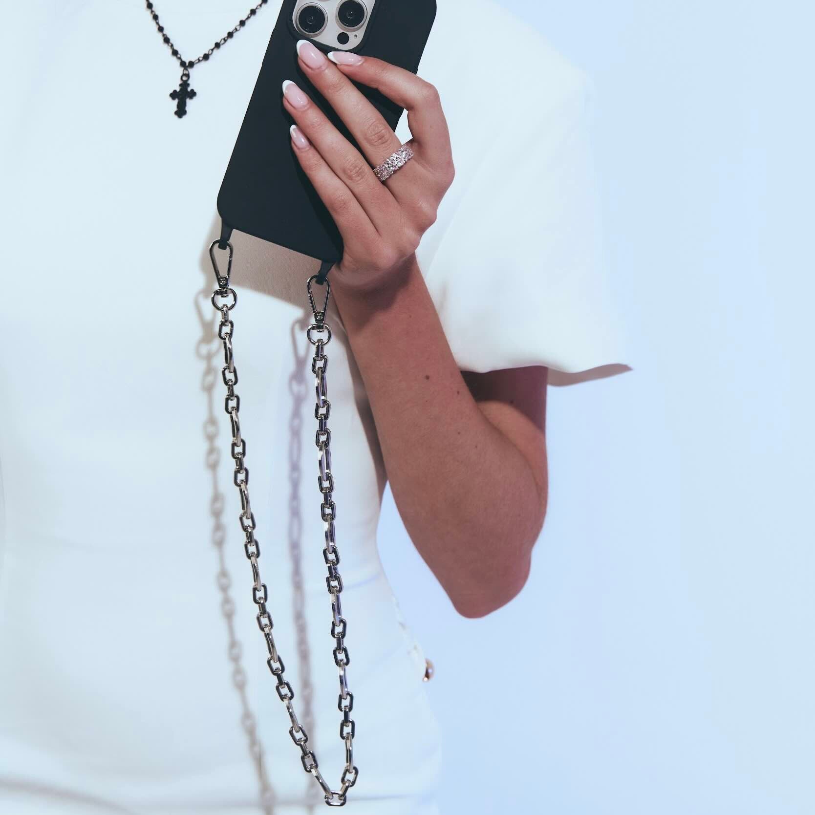 02 Phone Chain Set Black