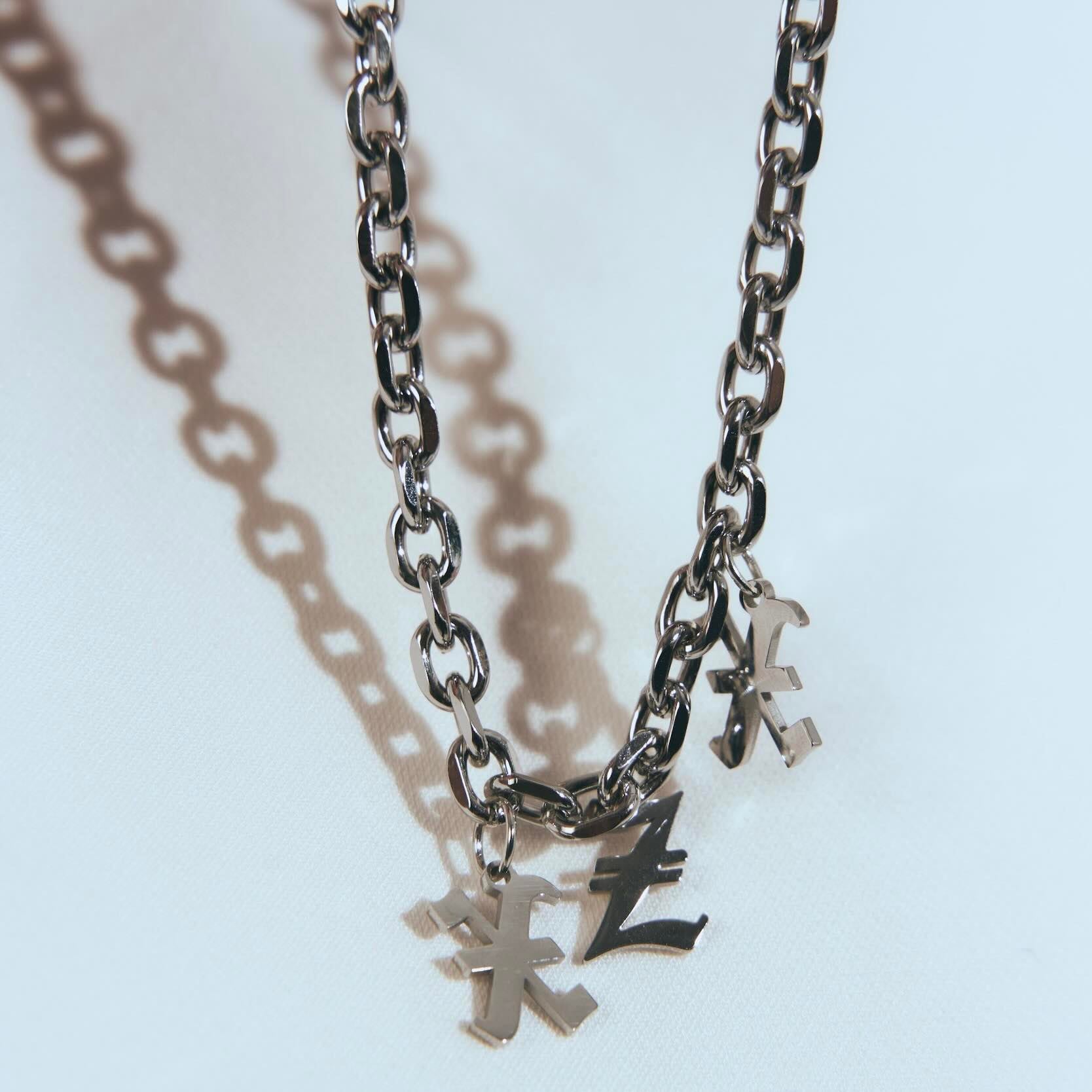 03 Custom Phone Chain Set