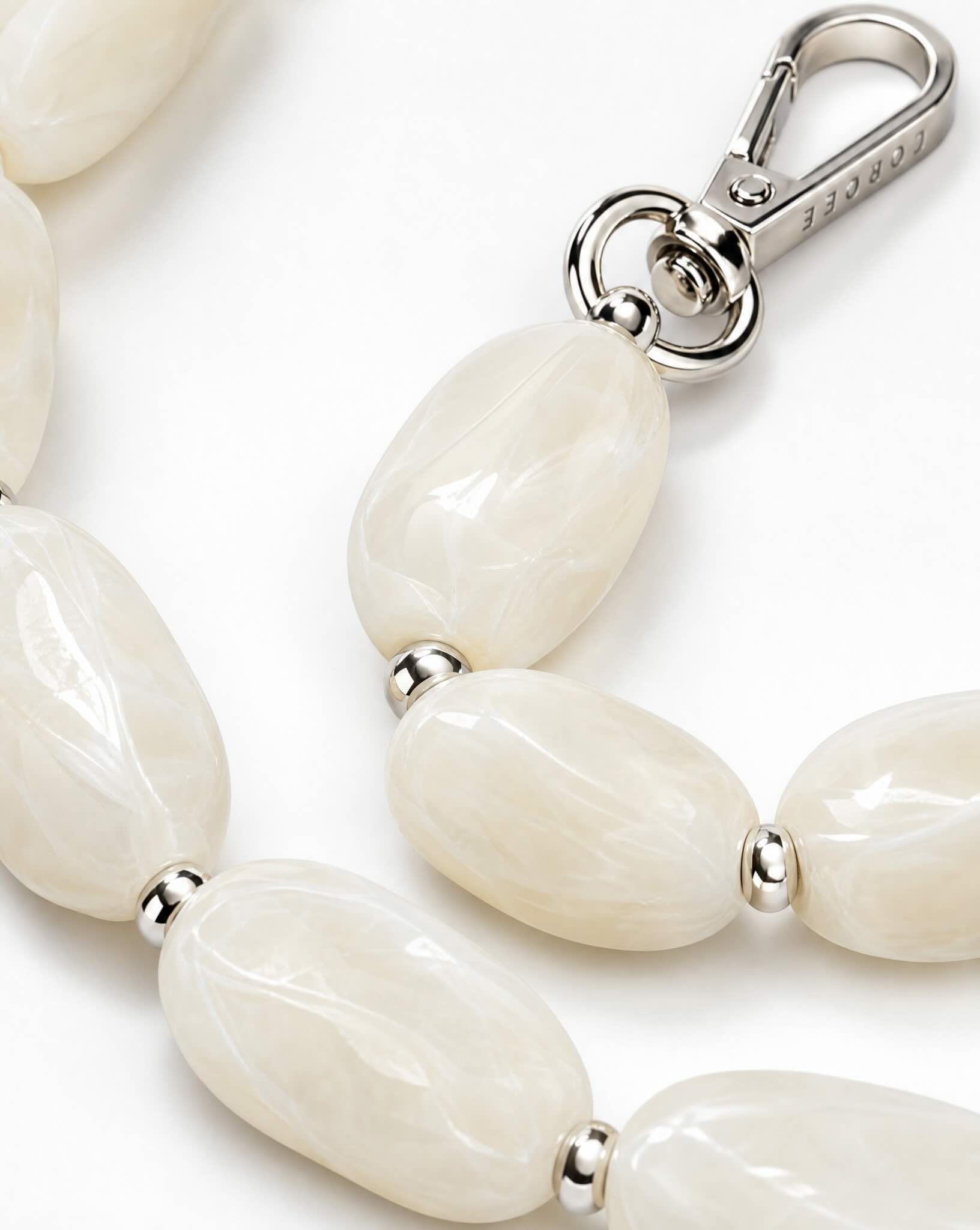 Aurelia Phone Chain Set Ivory