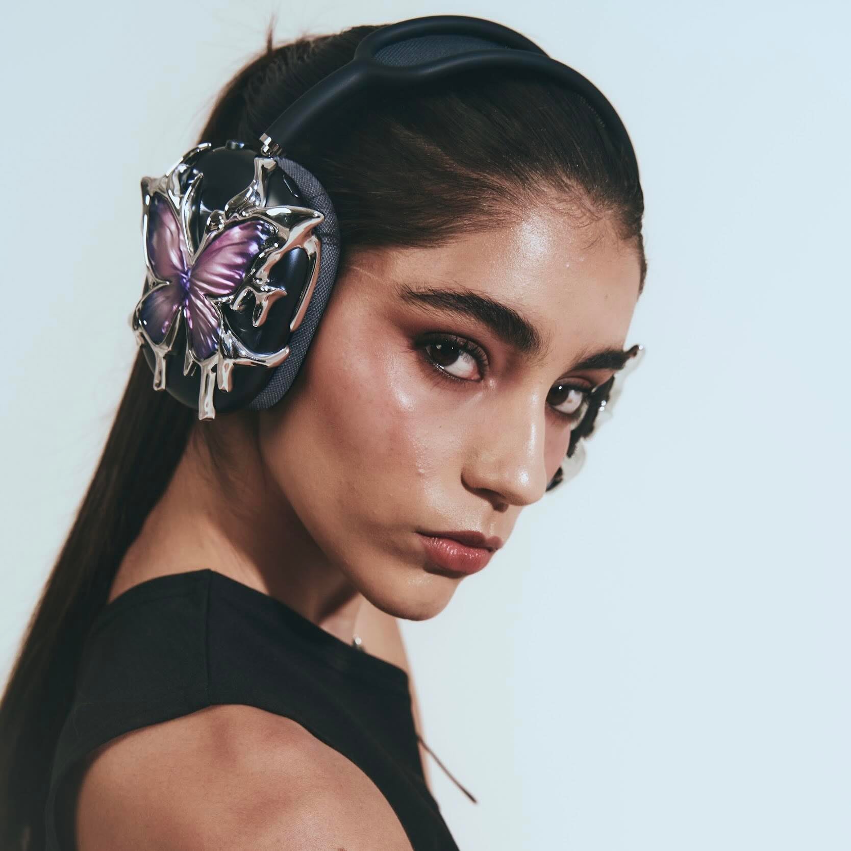 Butterfly Chrome AirPods Max Case